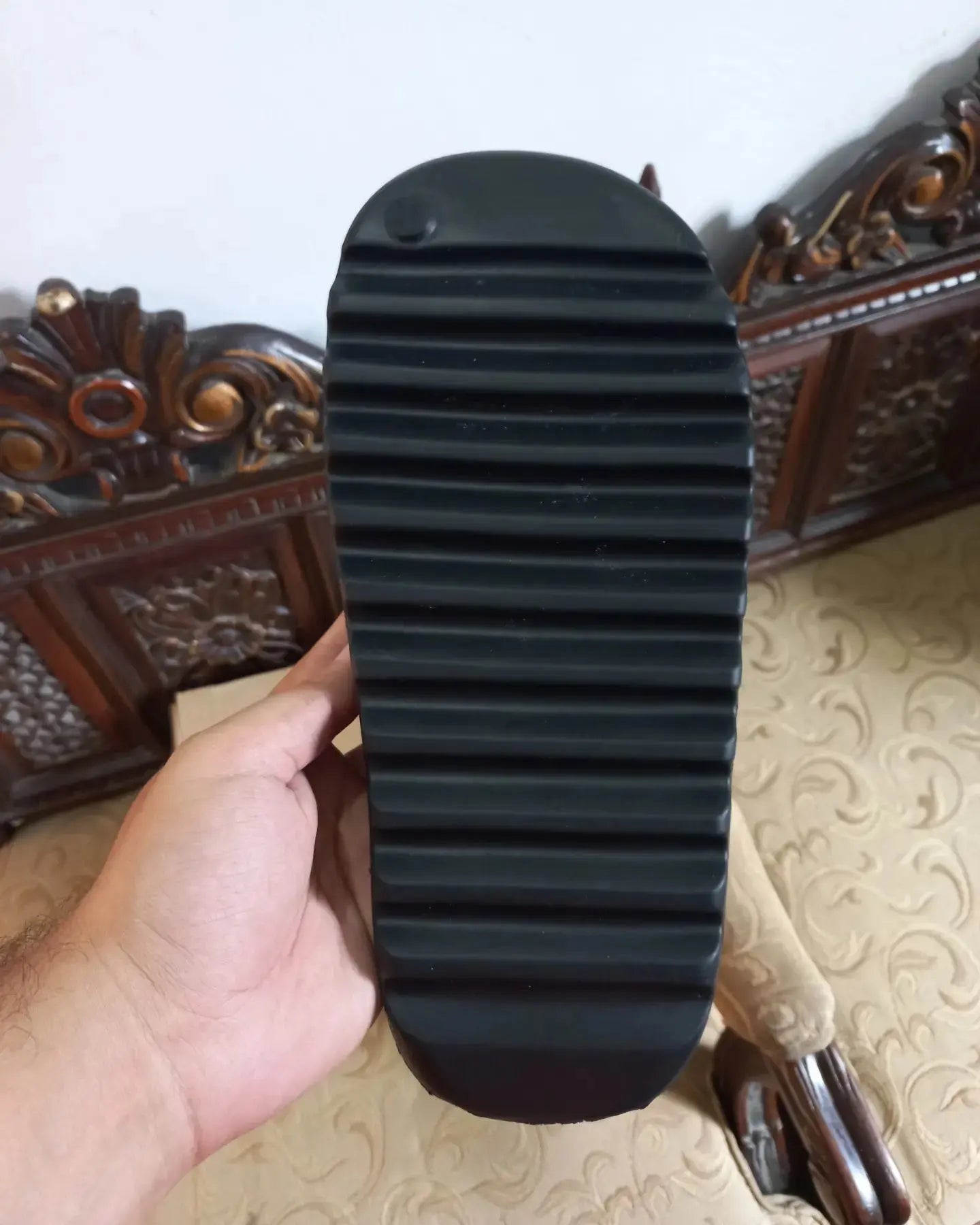 Adidas Yeezy Slides Onyx - Sneak Kicks