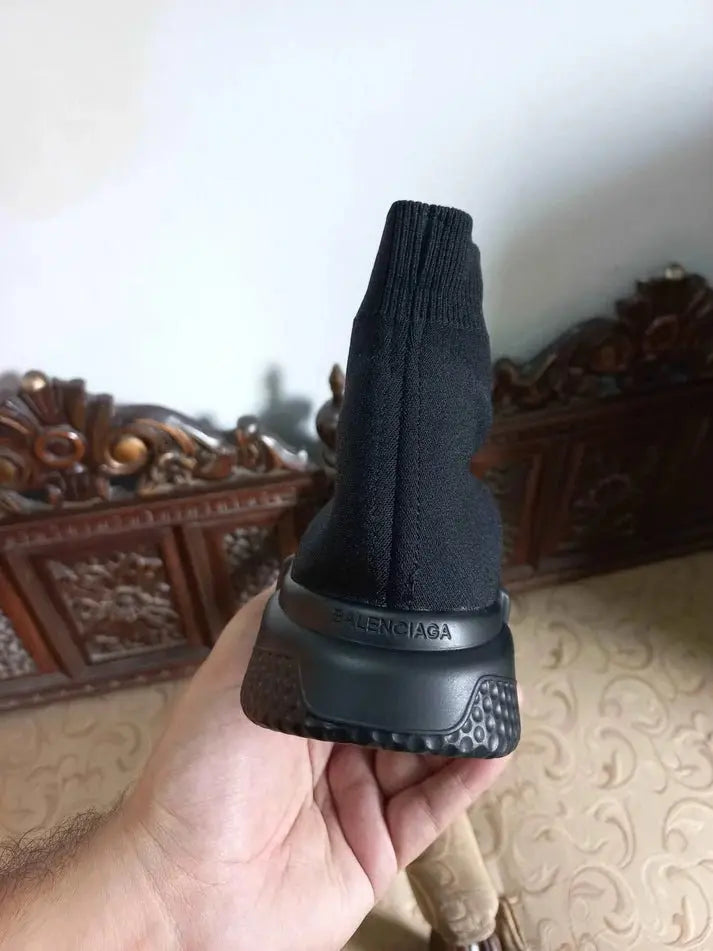 Balenciaga Speed Trainers Triple Black - Sneak Kicks