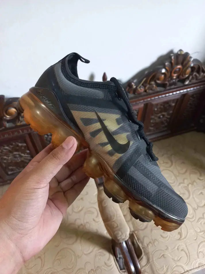 Nike Air Vapormax 2019 Black/Metallic Gold Sneak Kicks