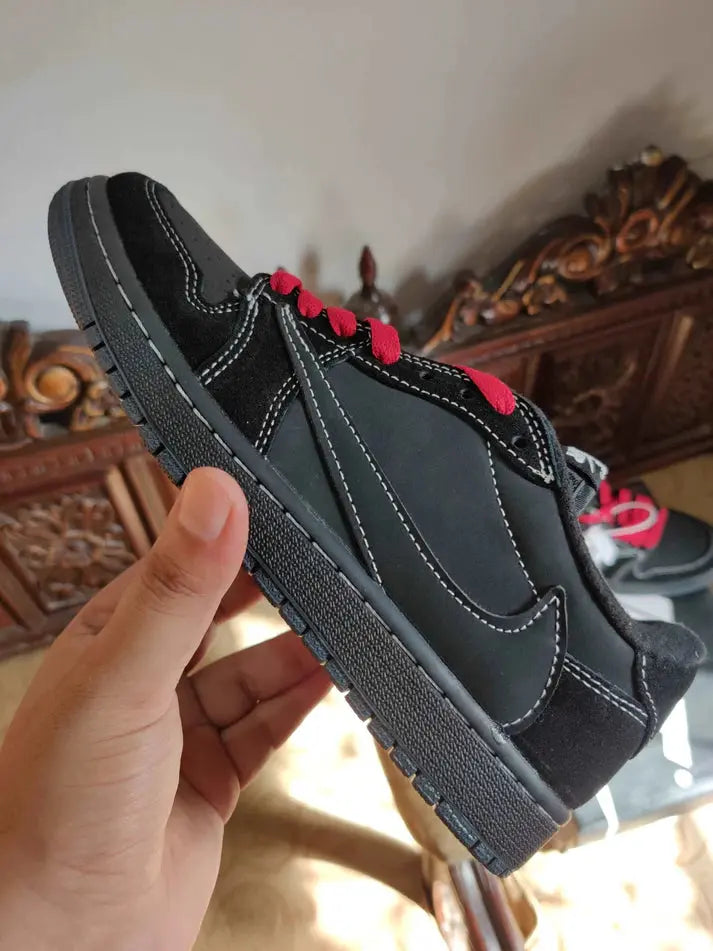 Nike Air Jordan 1 Retro Low OG SPTravis Scott Black Phantom Sneak Kicks