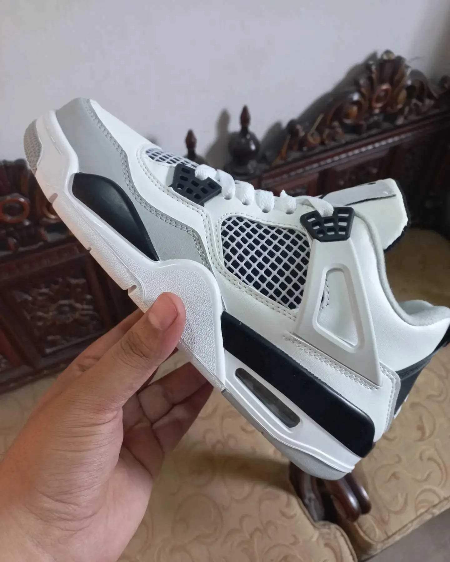 Nike Air Jordan 4 Military Black