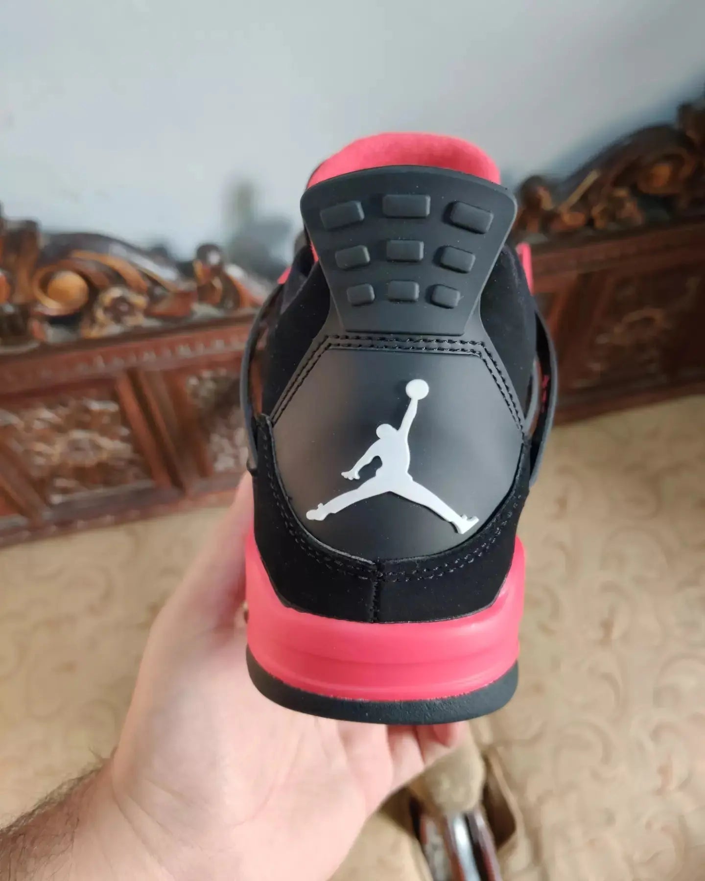 Nike Air Jordan 4 Red Thunder Sneak Kicks