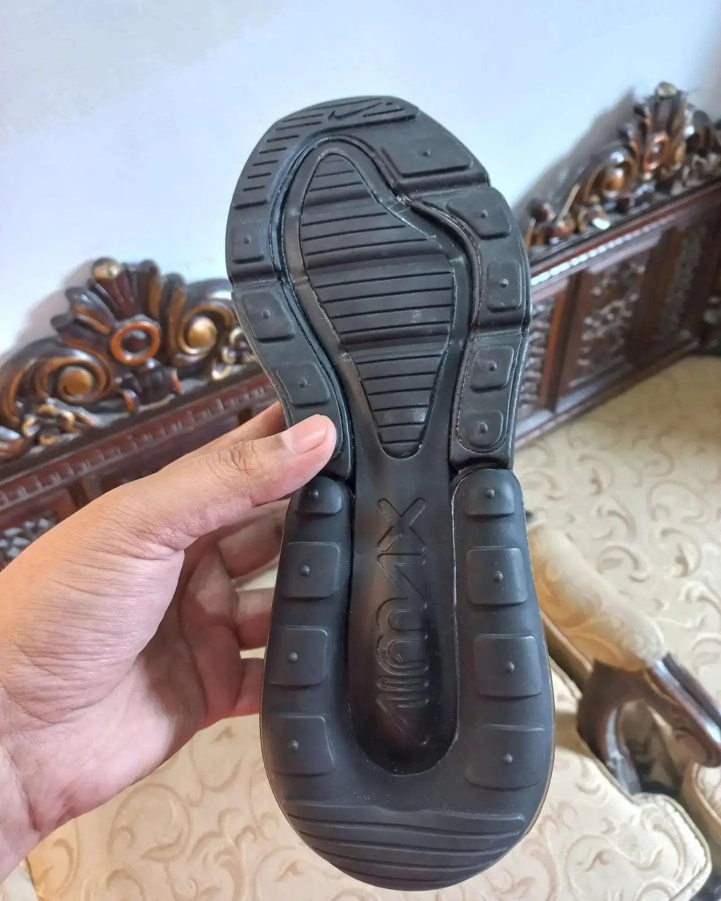 Nike Airmax 270 x GUCCI - Sneak Kicks