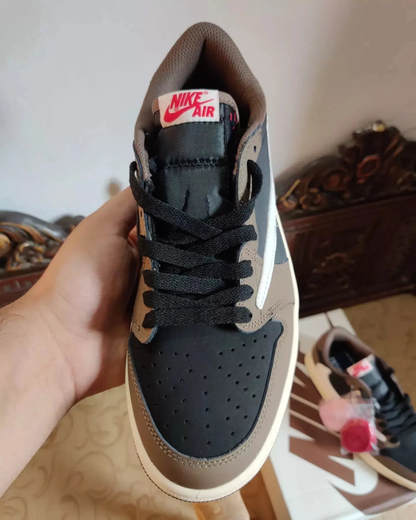 Travis Scott X Nike Air Jordan 1 Low Cactus Jack Mocha Sneak Kicks