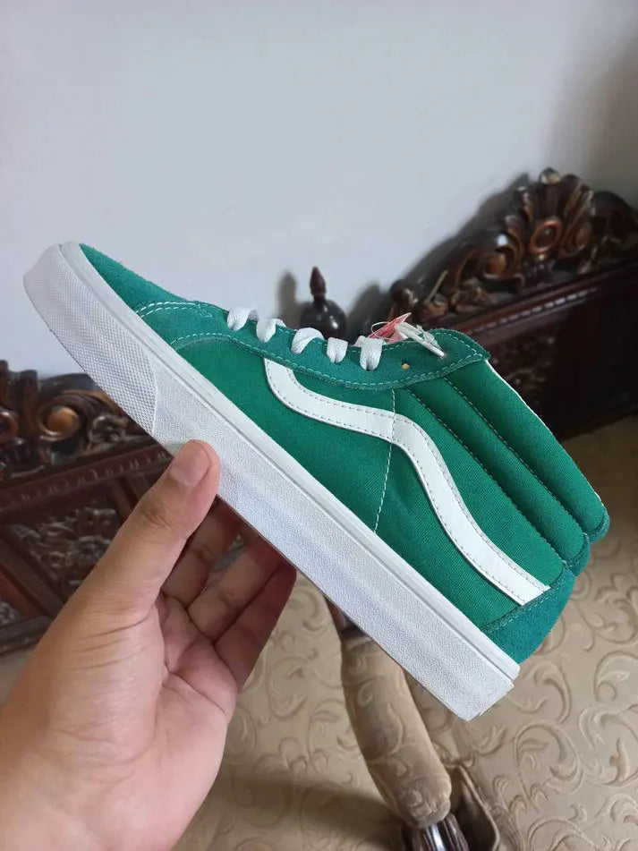 Vans SK8-HI Reissue Canvas Verdant Green Marshmallow Sneak Kicks
