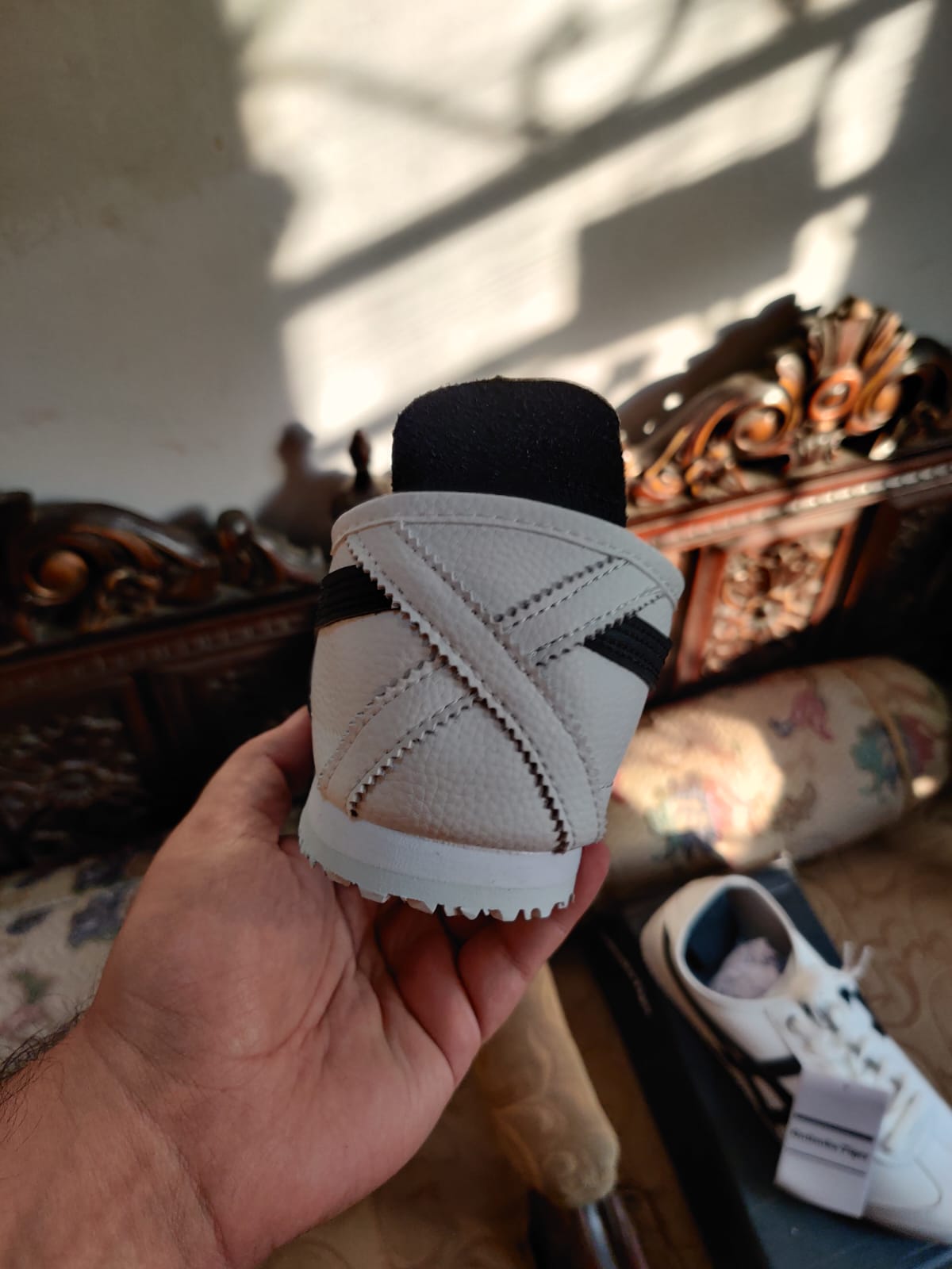Asics Onitsuka Mexico 66 White Black Investor
