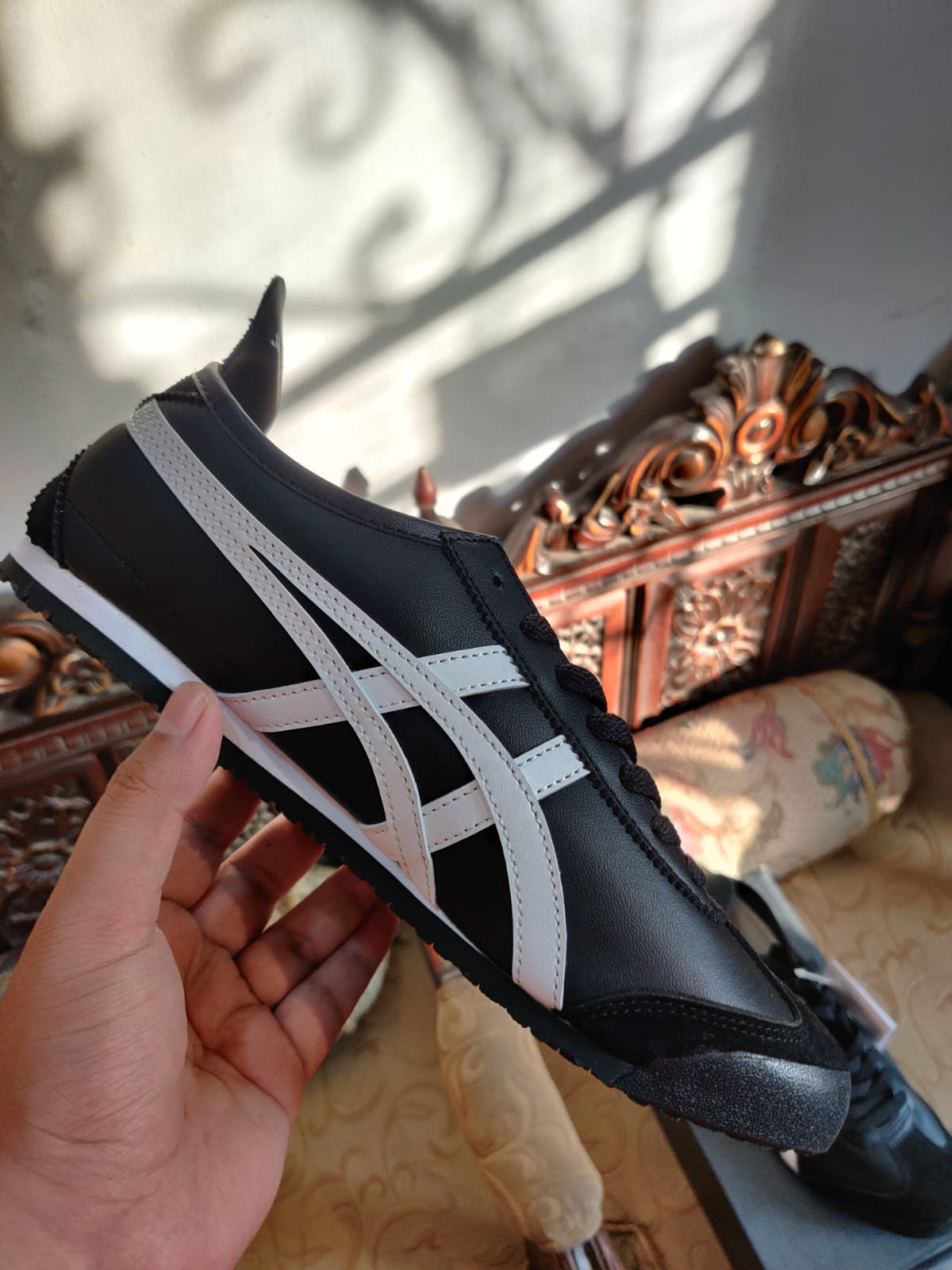 Asics Onitsuka Mexico 66 Black White Investor