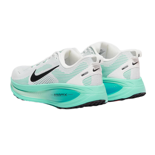 NIKE VOMERO 18 (volt electric blue) Investor