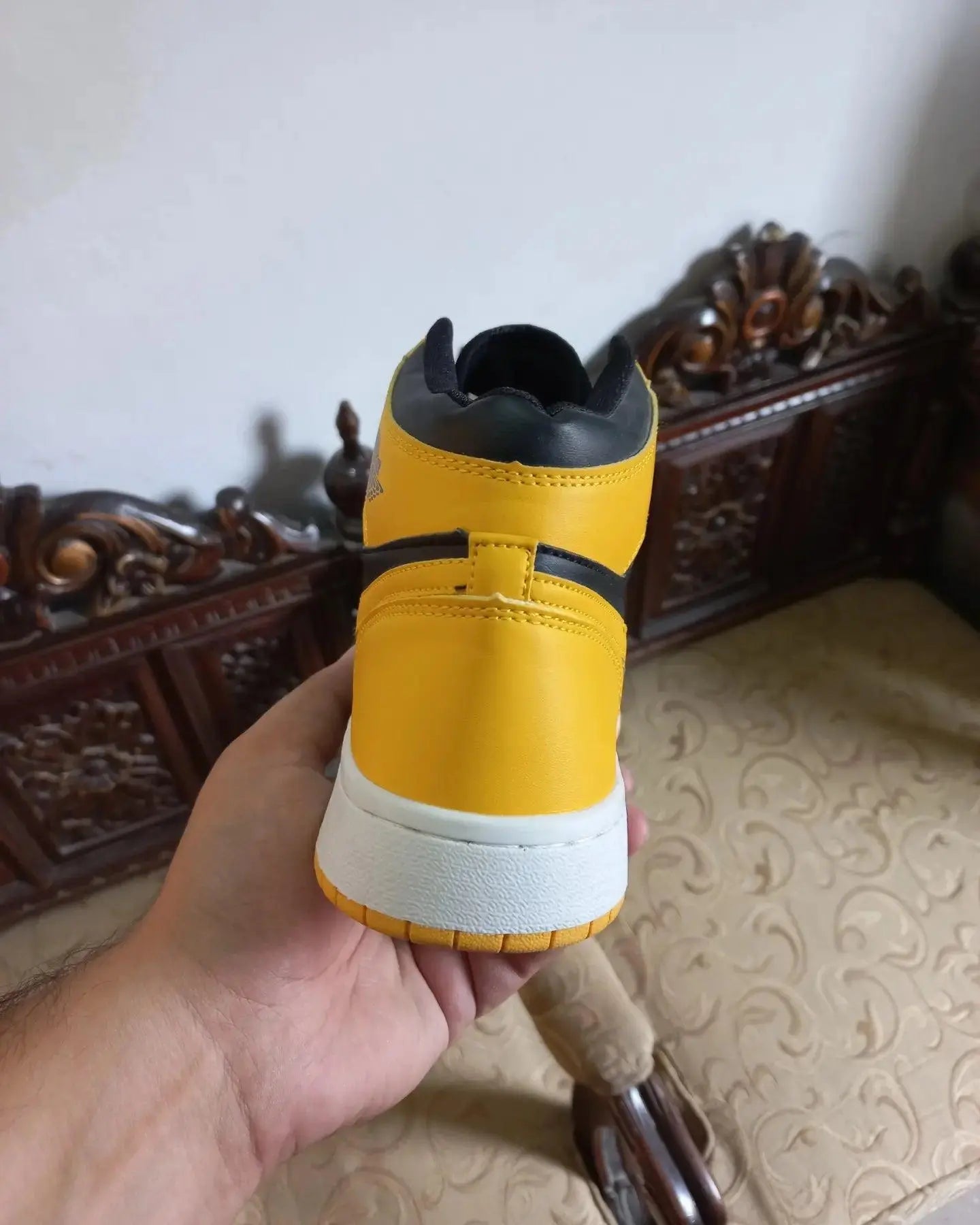 Nike Air Jordan 1 High Pollen - Sneak Kicks