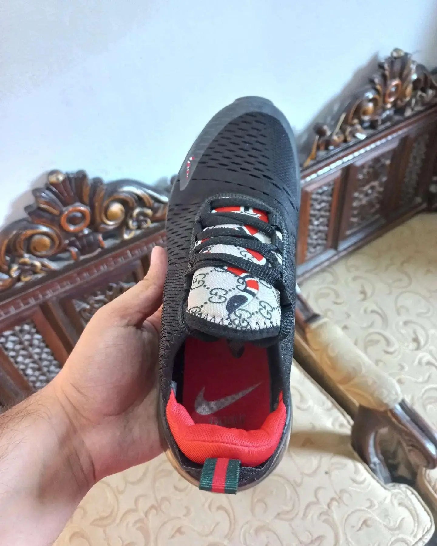 Nike Airmax 270 x GUCCI - Sneak Kicks