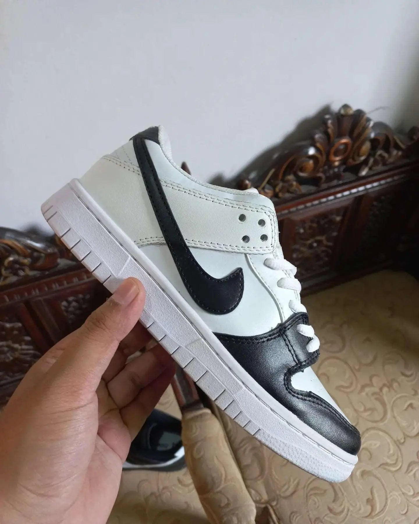 Nike SB Dunks Low Yin Yang(Mismatched) - Sneak Kicks