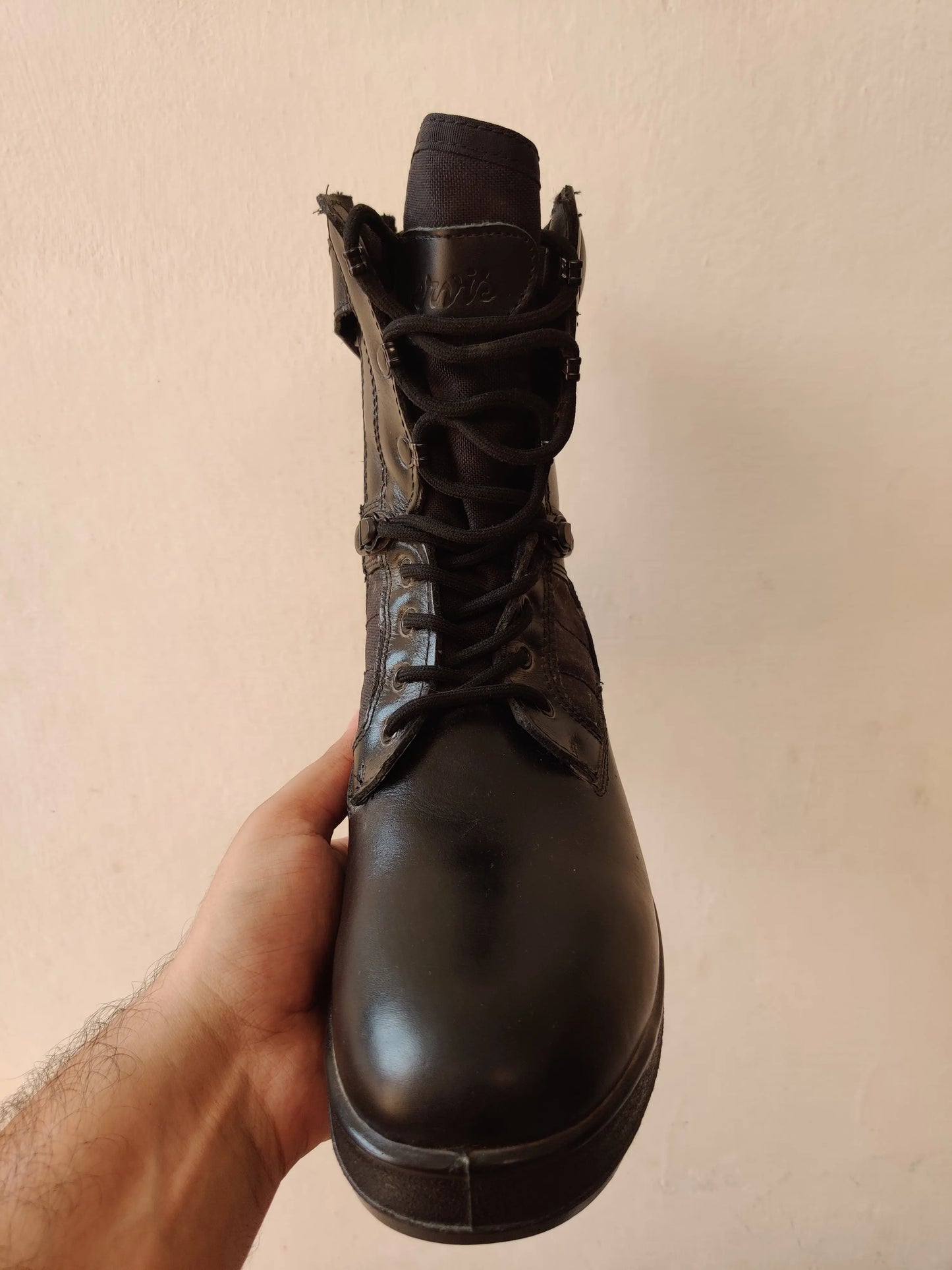 Servis Black Tactical Sneak Kicks