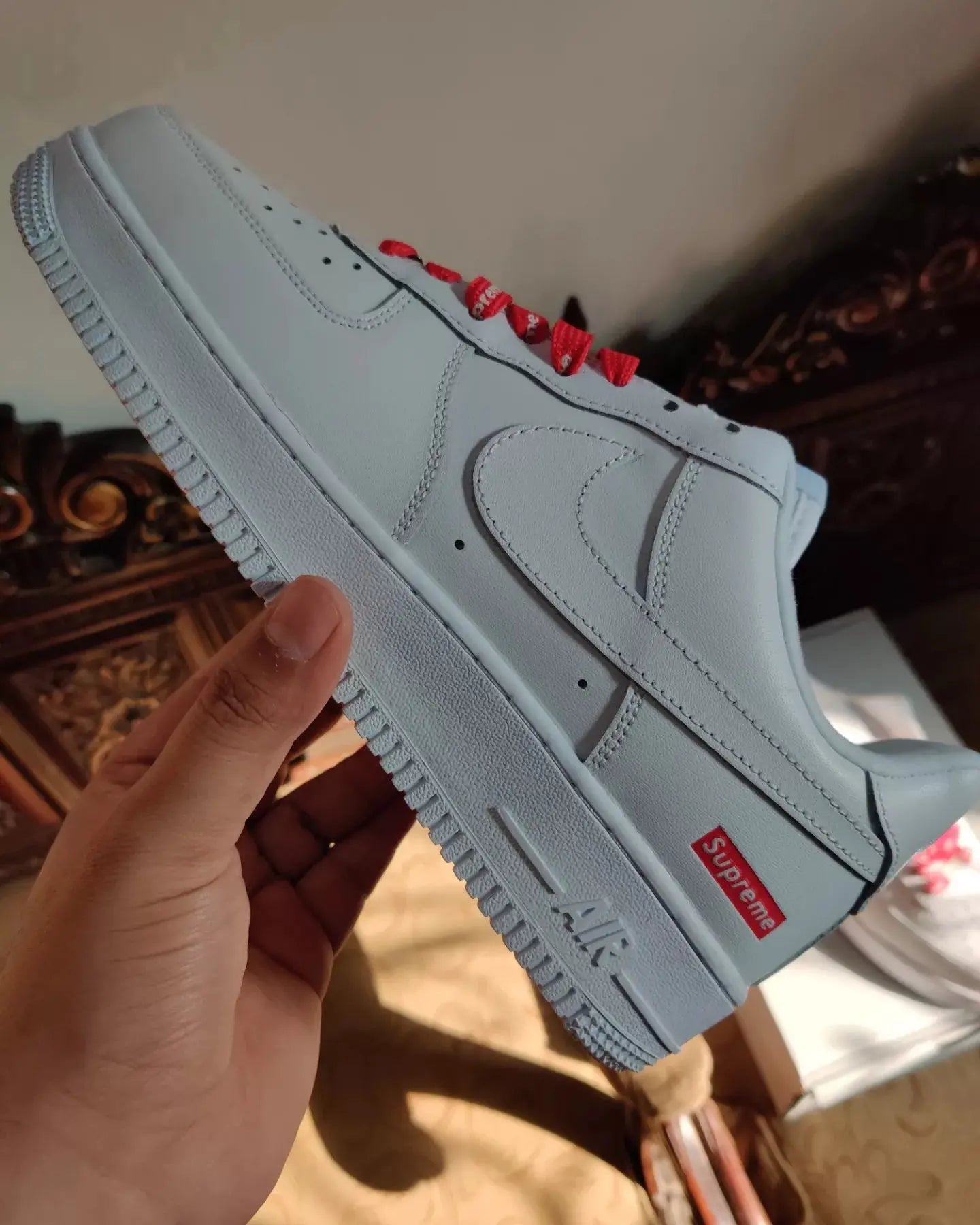 Supreme X Nike Air Force 1 Low '07 Triple White Sneak Kicks