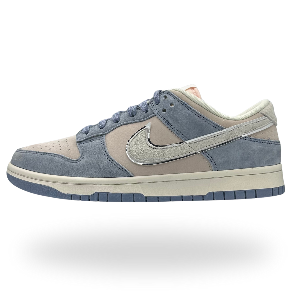 NK OTOMO
KATSUHIRO SB
Dunk Low OTS Investor