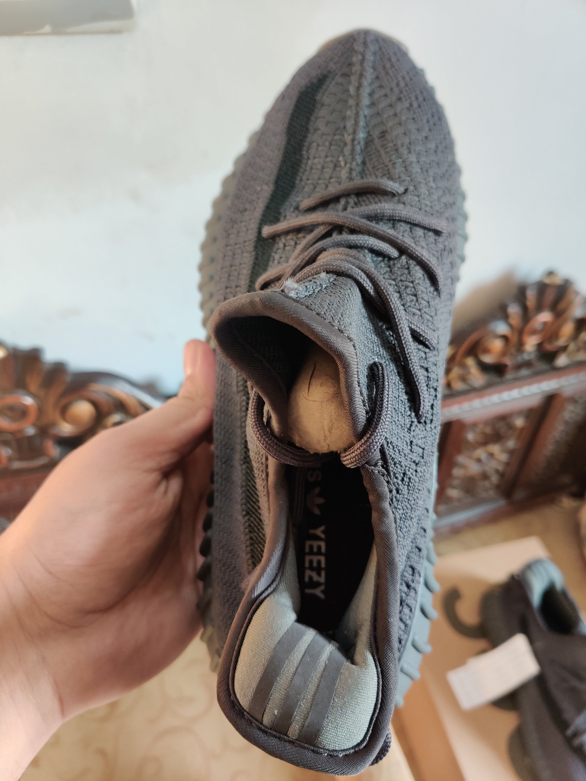 Adidas Yeezy 350 V2 Cinder Sneak Kicks