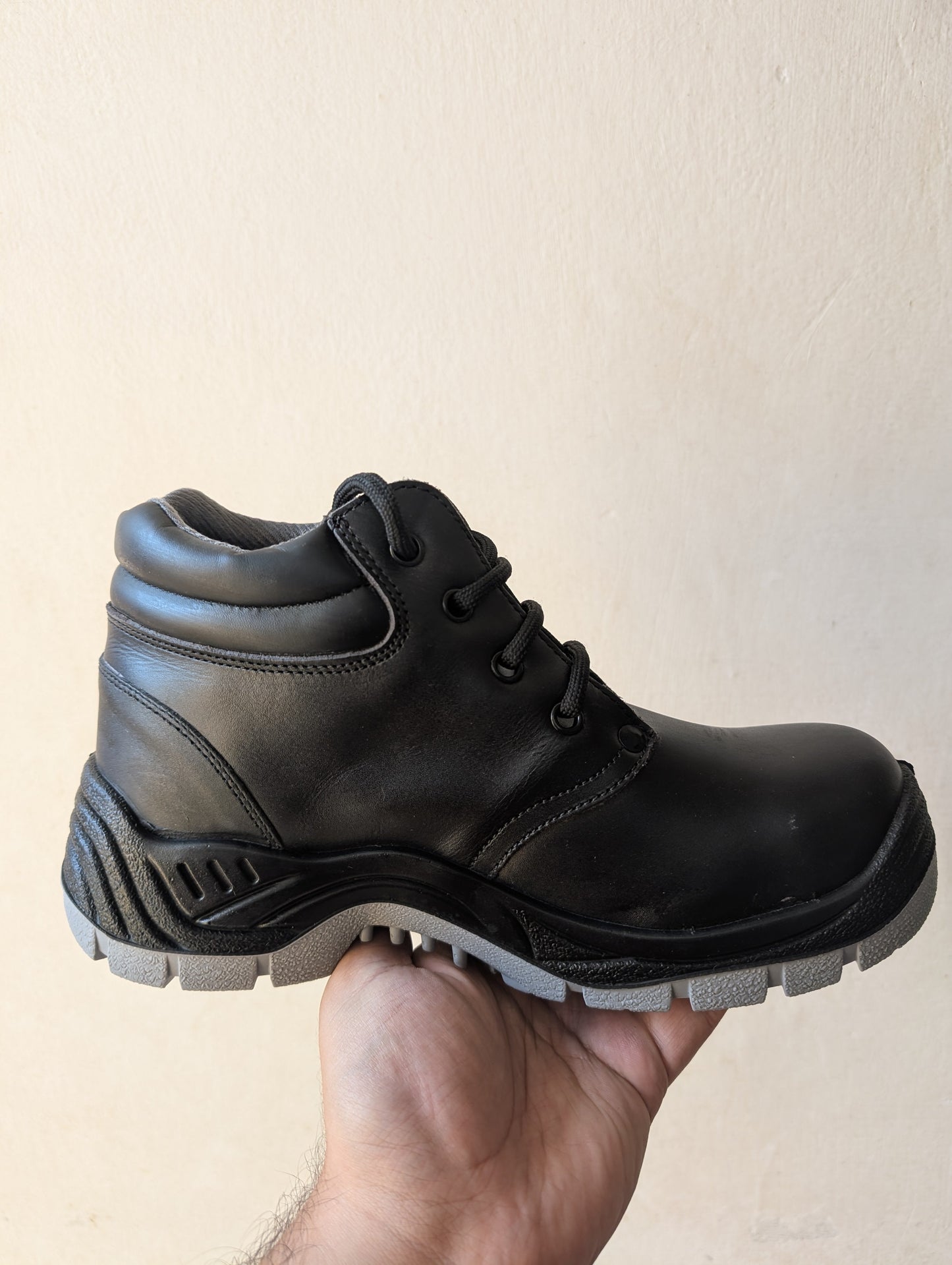 Safety Tactical Shoes (Steel Toe and Anti Static) Sneak Kicks