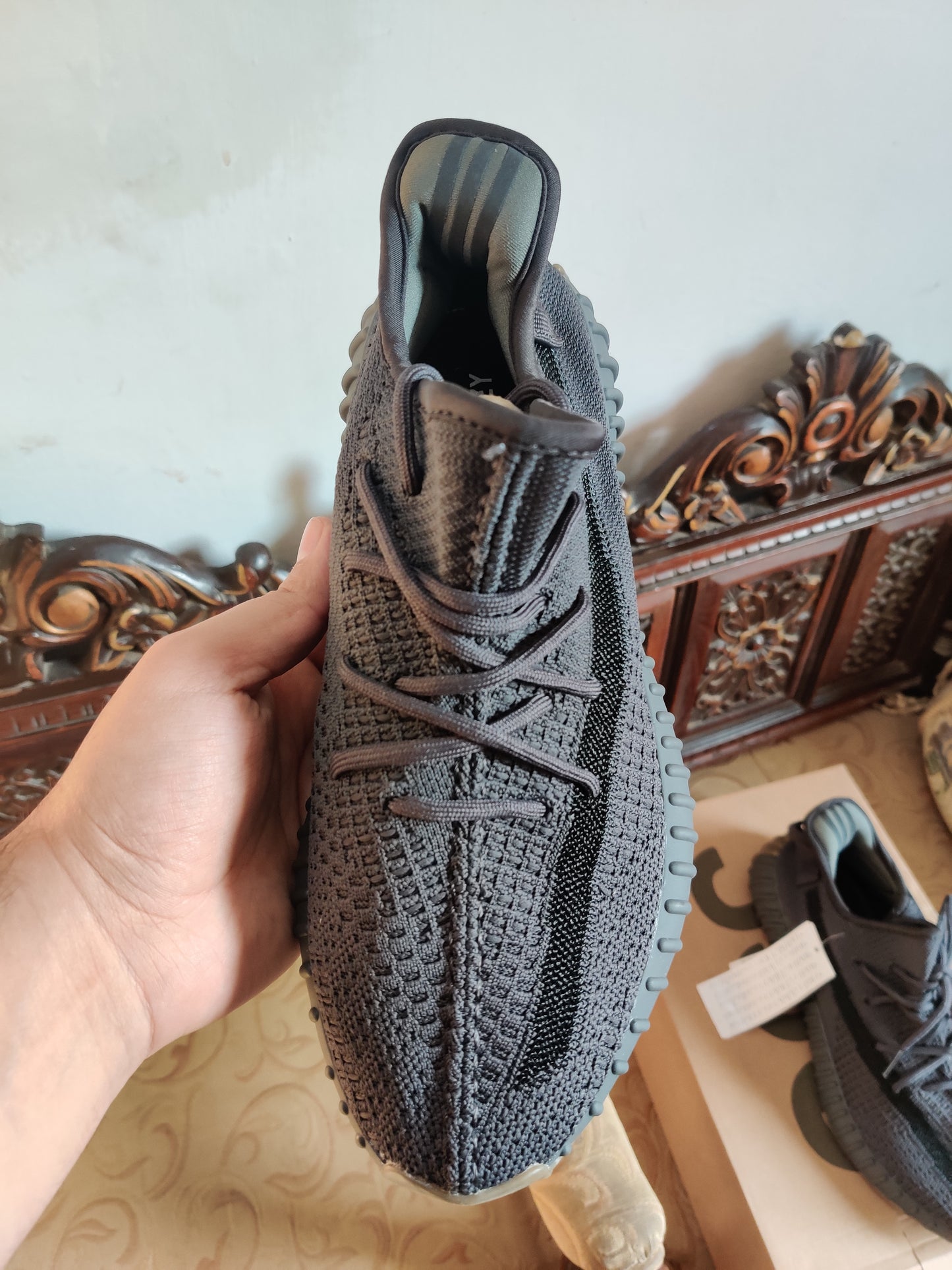 Adidas Yeezy 350 V2 Cinder Sneak Kicks