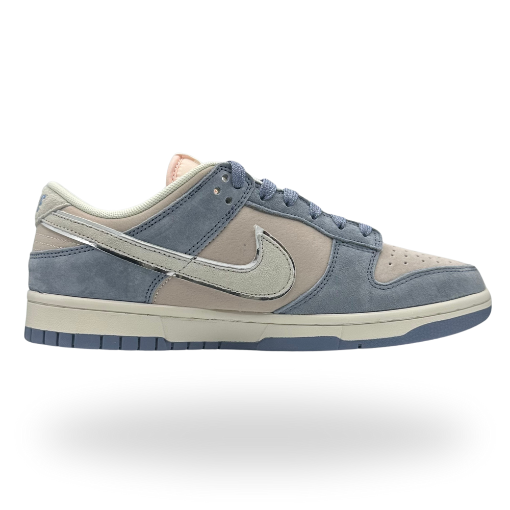 NK OTOMO
KATSUHIRO SB
Dunk Low OTS Investor