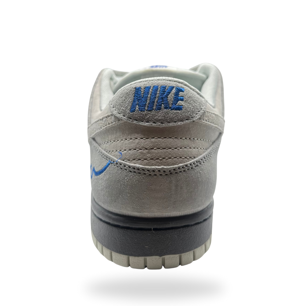 NK DUNK LOW PRO LONDON Investor